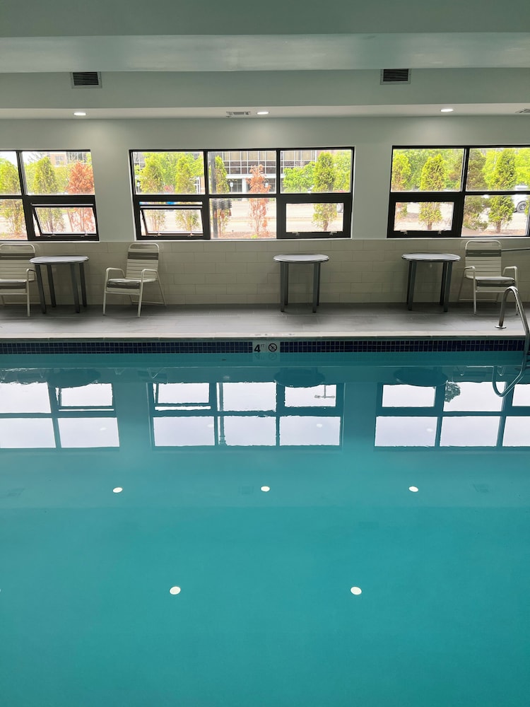 TownePlace Suites Detroit Warren 2/63