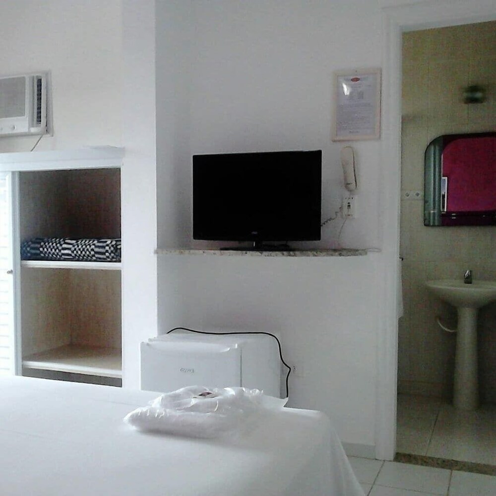 HOTEL CLUBE AZUL DO MAR 31/50