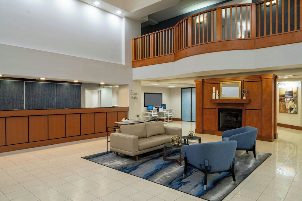 Fairfield Inn & Suites Atlanta Airport South/Sullivan Road 28/50