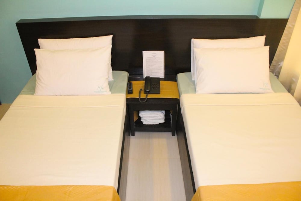 Coron Visitors Hotel photo2
