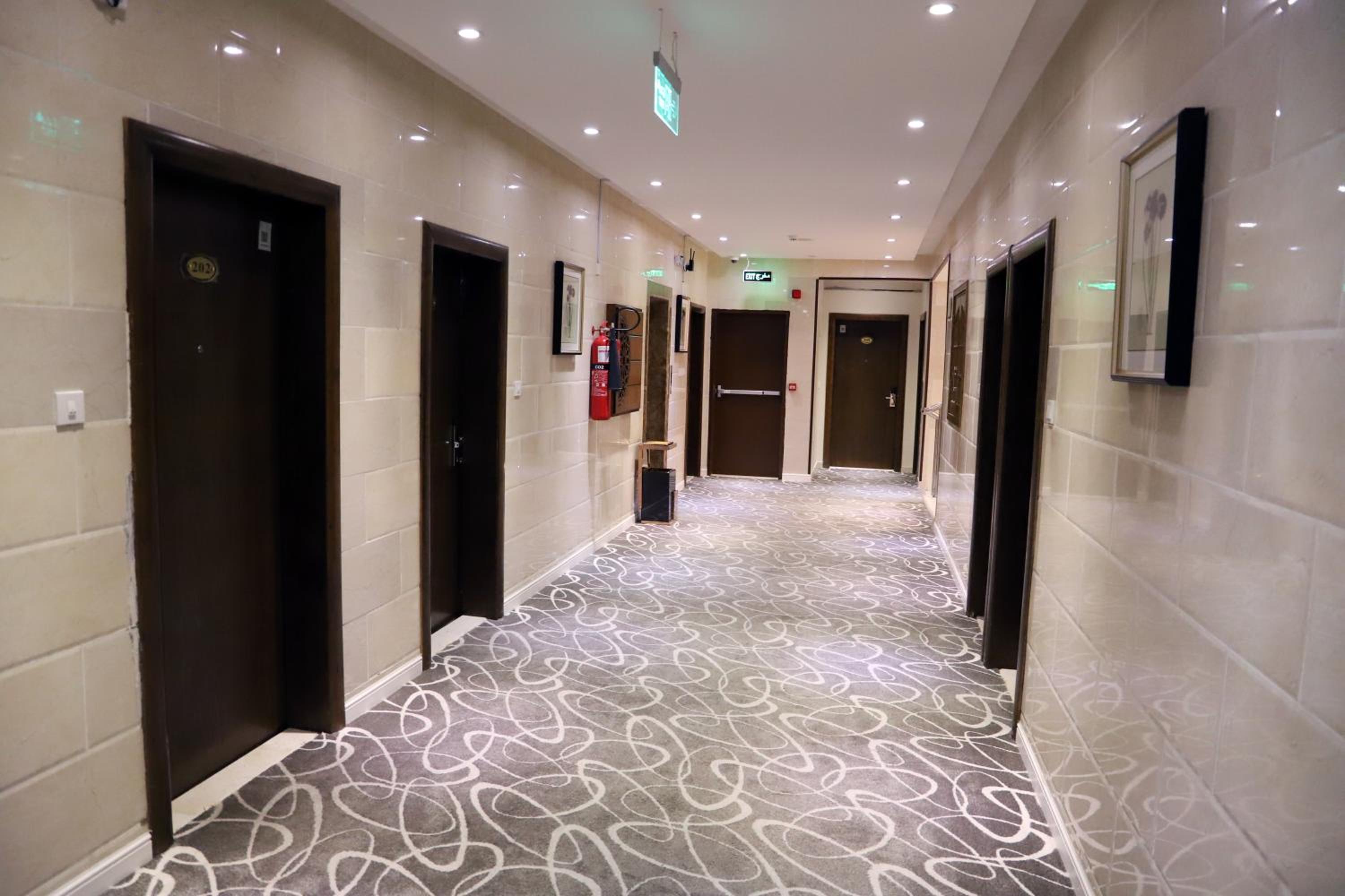 Lobby at Sunrise Suites, TABUK