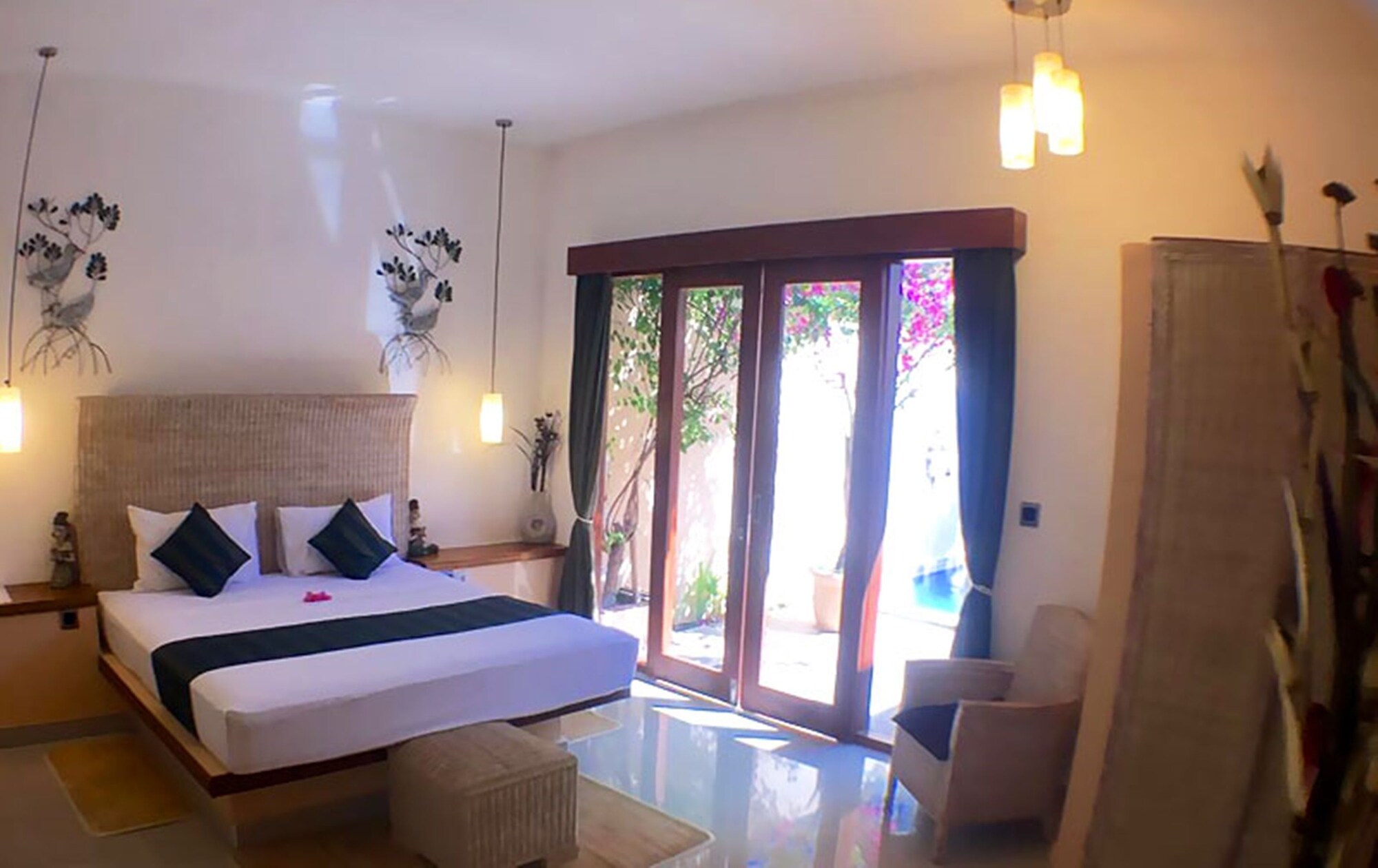 1 BEDROOM, VILLA, PRIVATE POOL