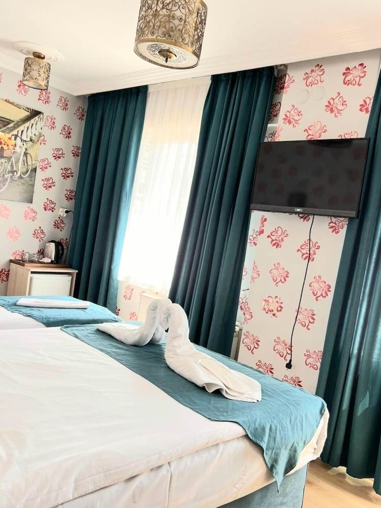 Galaxy Hotel Sultanahmet 24/60