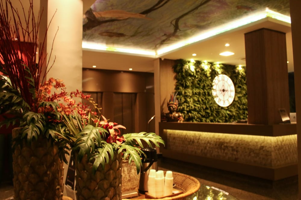 Amazon Plaza Hotel 4/47