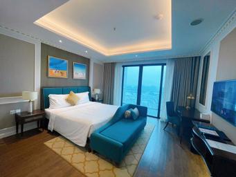 Club, Double Bed, Bay View