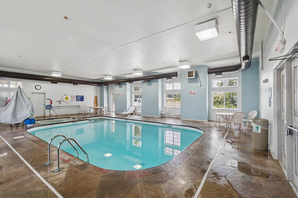 Motel6 Huron, OH - Sandusky 36/62