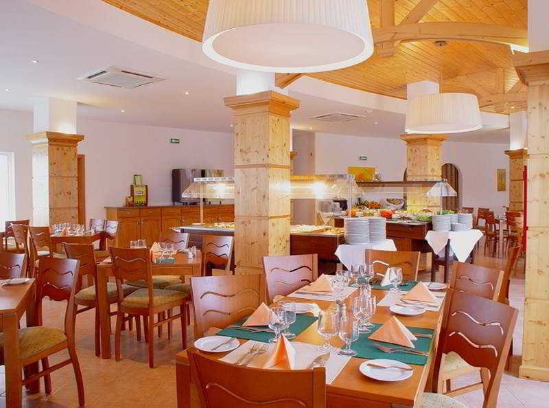 Luz Bay Hotel 27/37