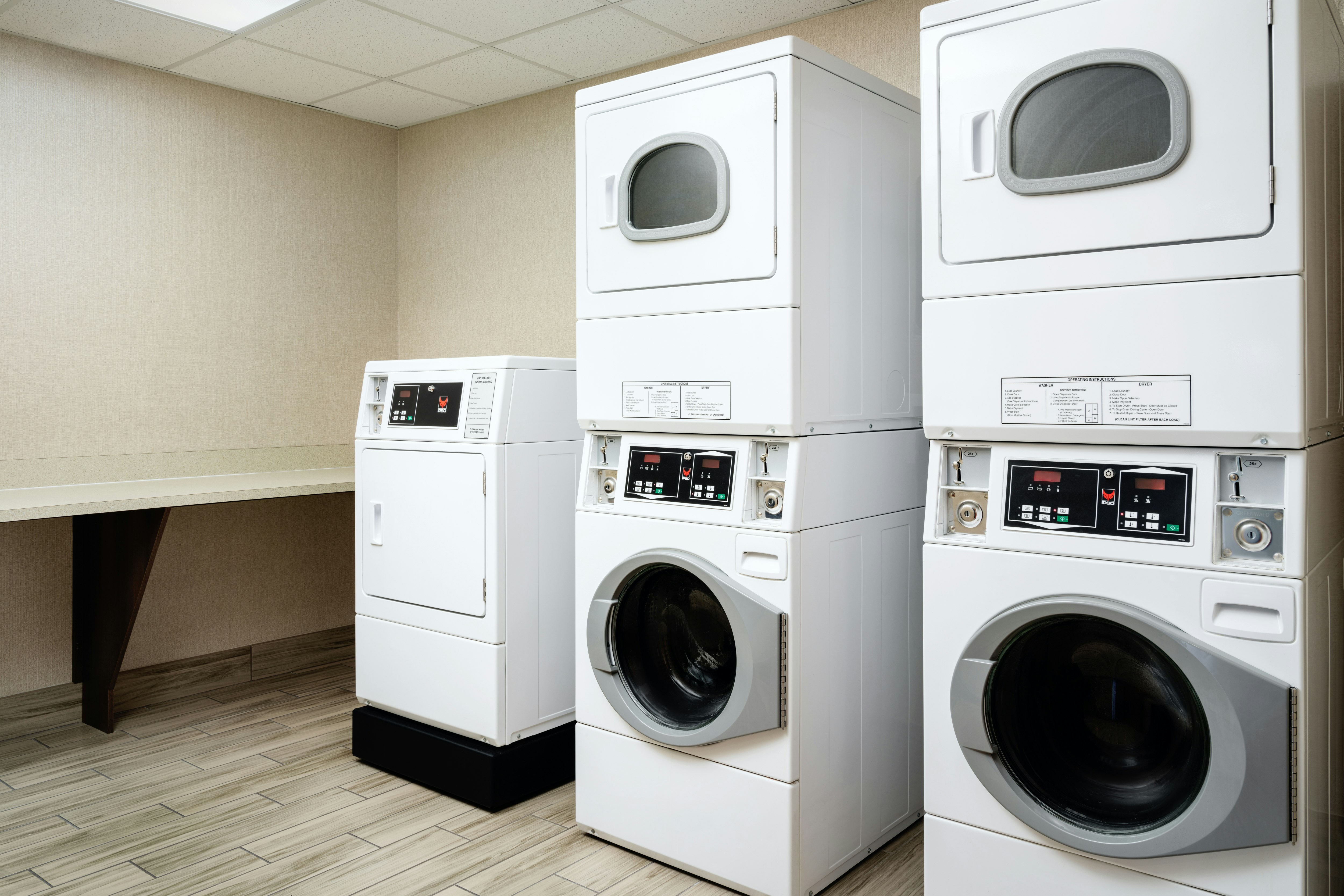 Hampton Inn Plant City 22/45