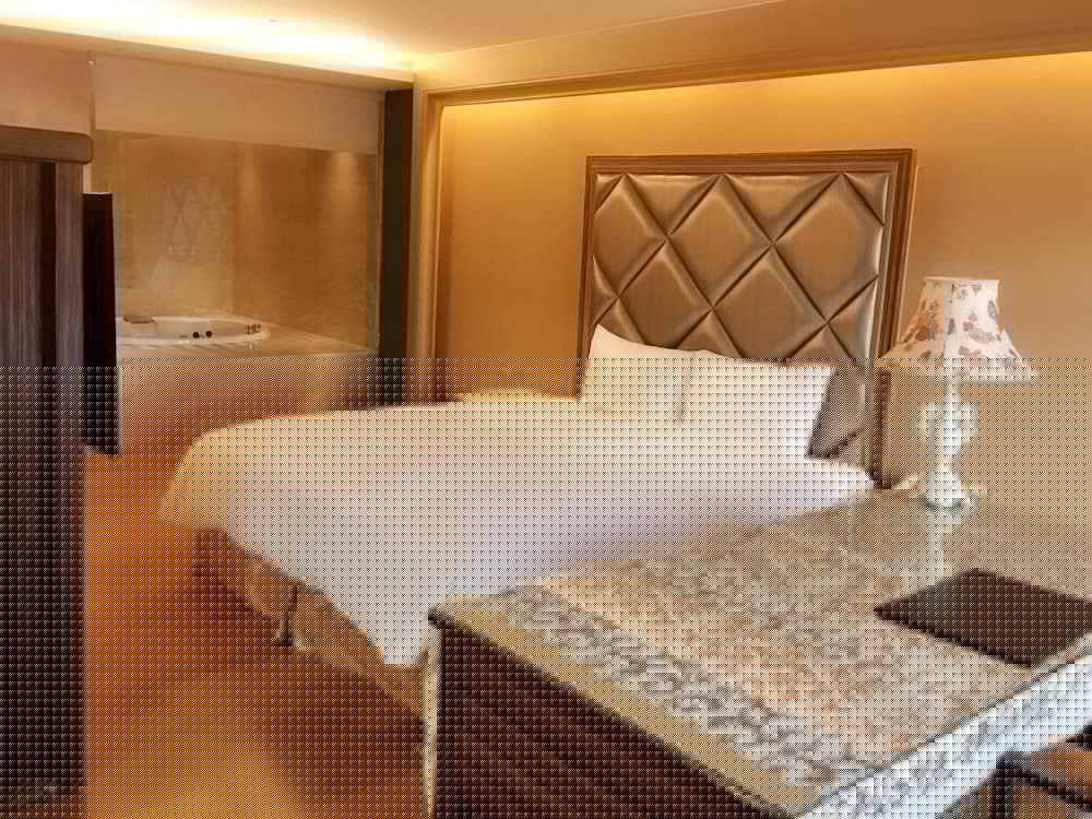 Eastern Sun Hotel 25/65