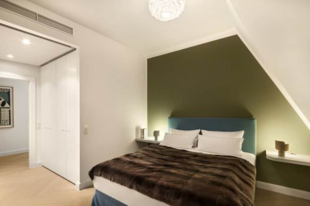 Lux 11 Berlin Mitte 18/60