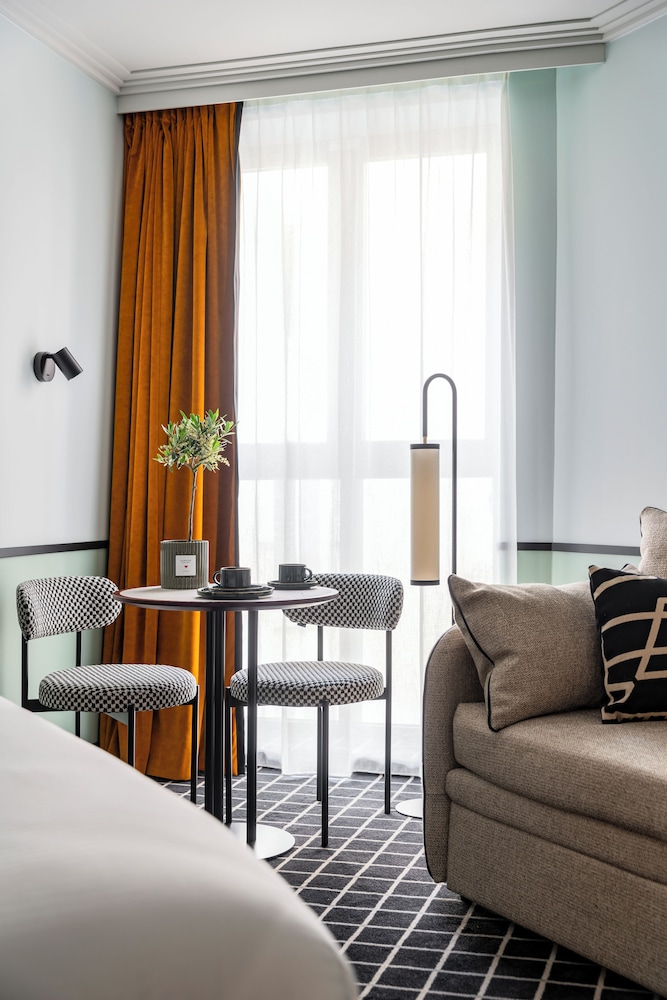 Hotel Faubourg Galant Paris, Handwritten Collection 53/69