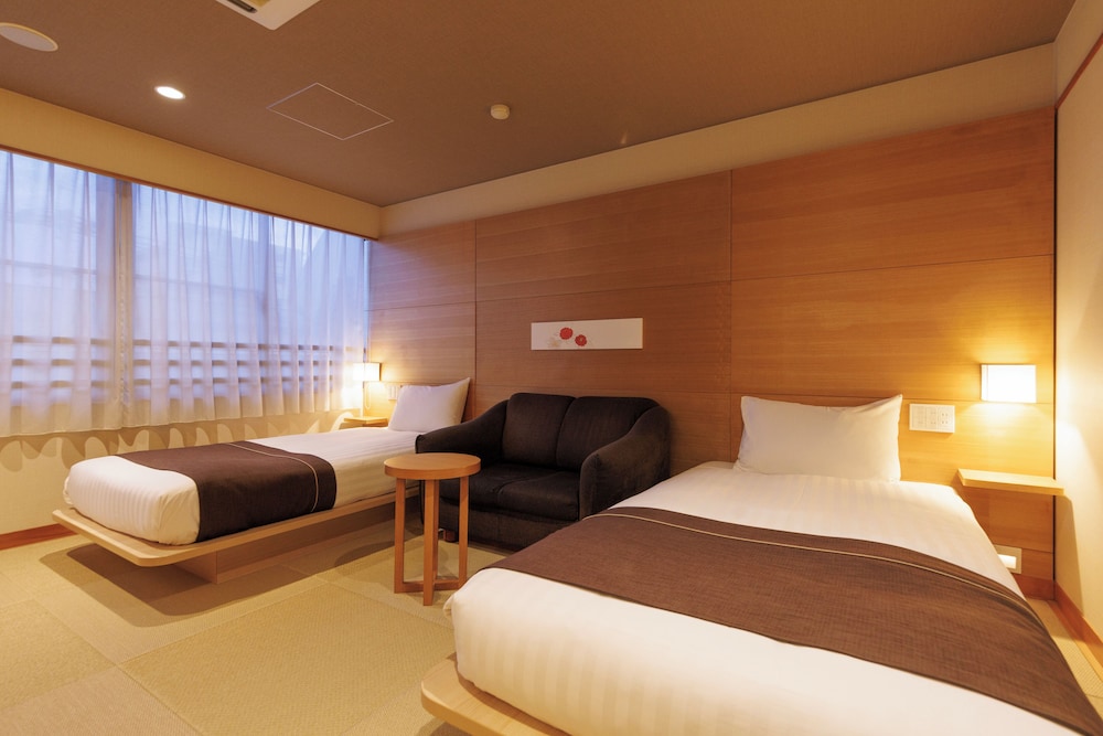 BASIC, TWIN BEDS