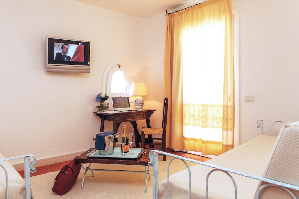 Hotel Luci Di La Muntagna 56/76