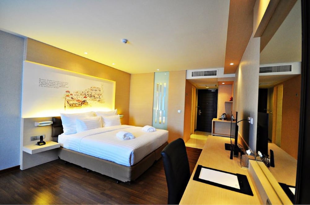 Parinda Hotel 7/41
