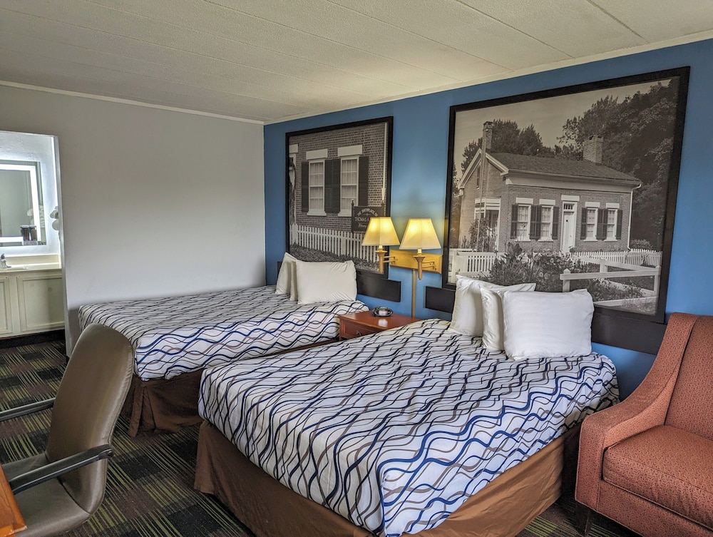 Sprucewood Inn 24/47