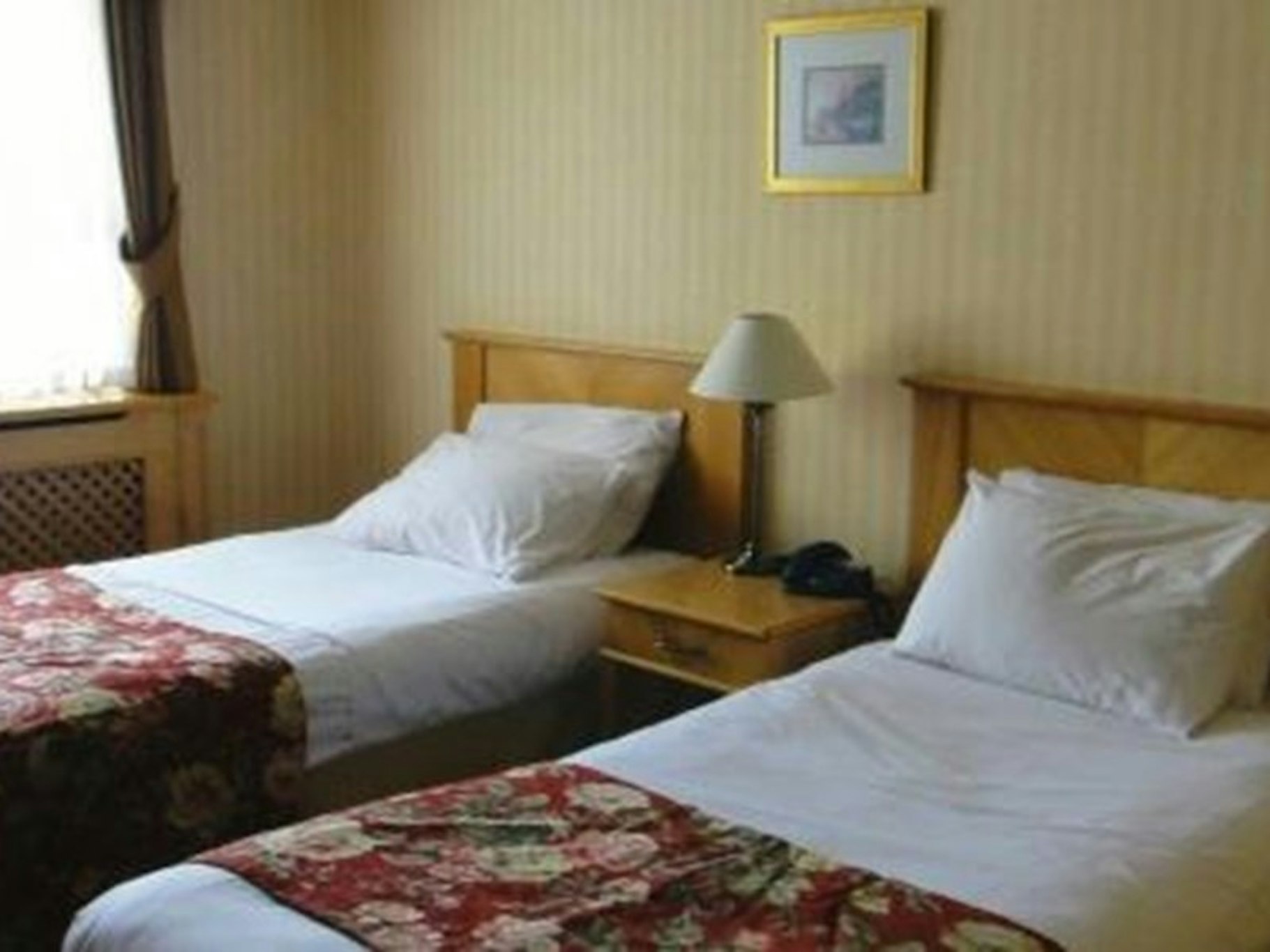 Troy Hotel 15/45