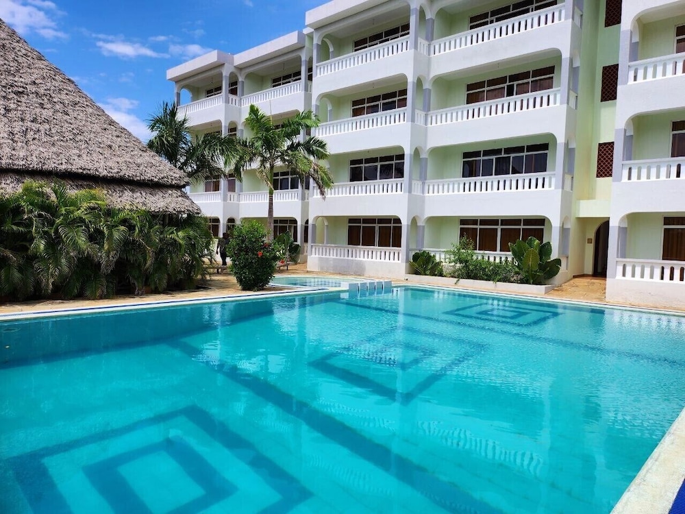 Nightingale Apartments photo4