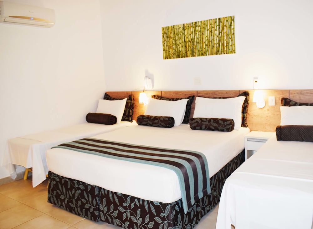 Ciribai Praia Hotel 30/74