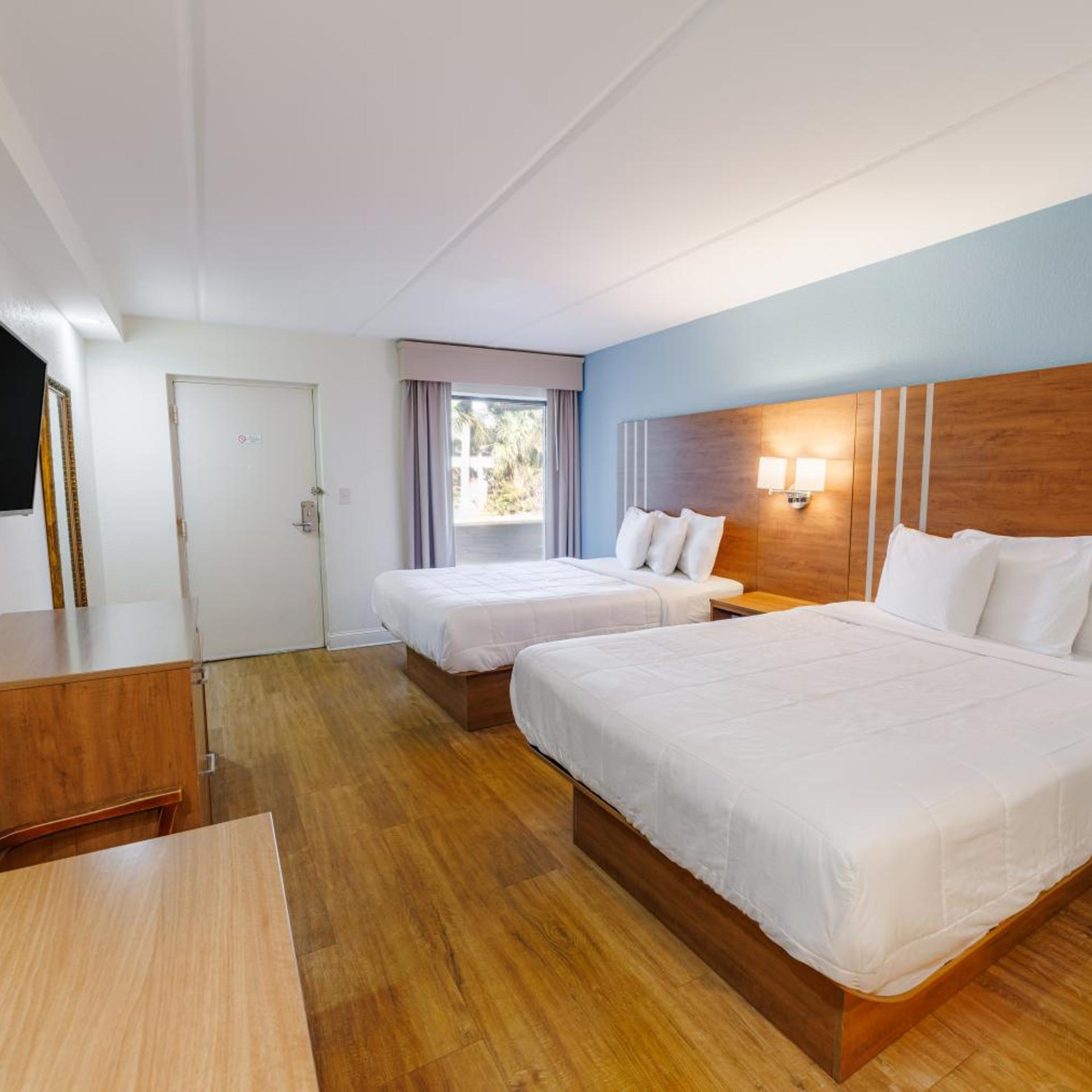 Dunes Inn and Suites 6/29