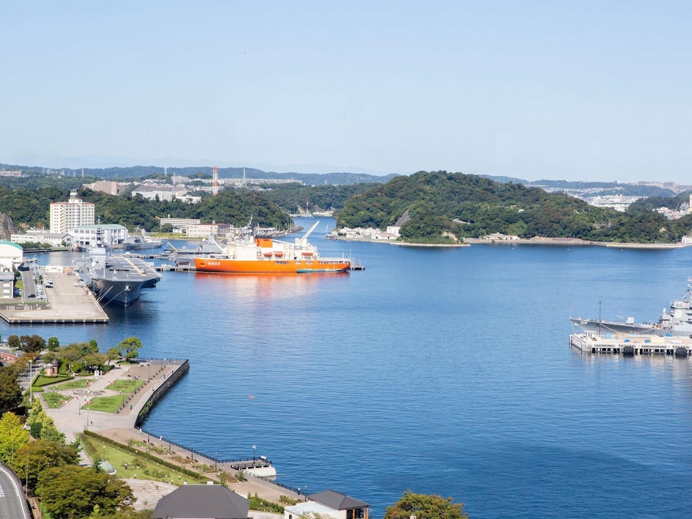 MERCURE YOKOSUKA 63/70