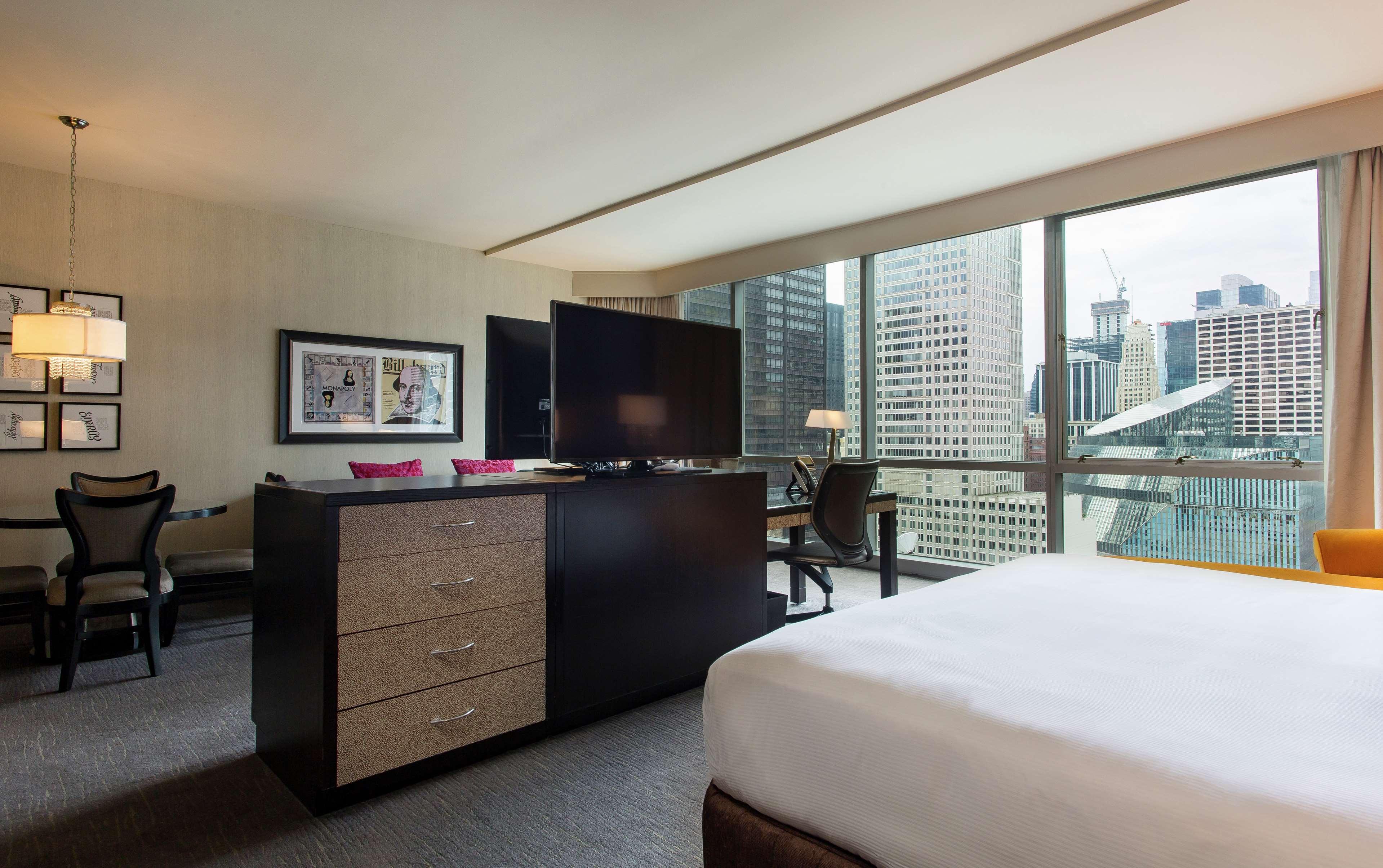 SPA, JUNIOR SUITE, LUXURY, KING BED