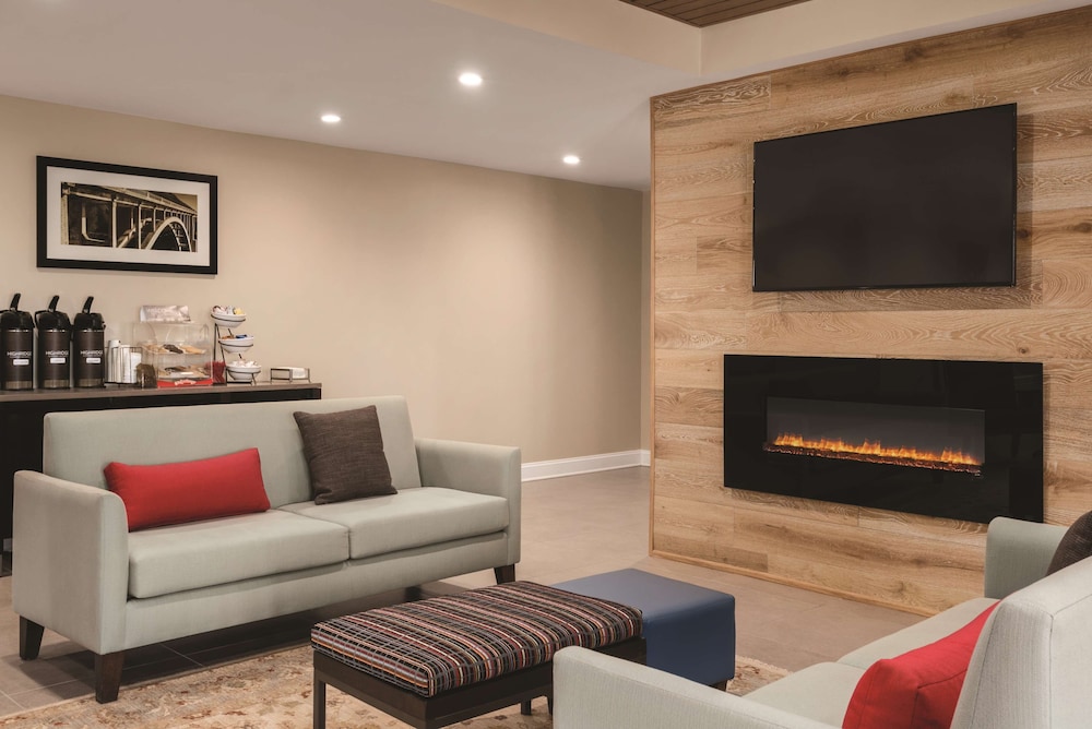 Country Inn & Suites By Radisson Hoffman Estates Il 24/31