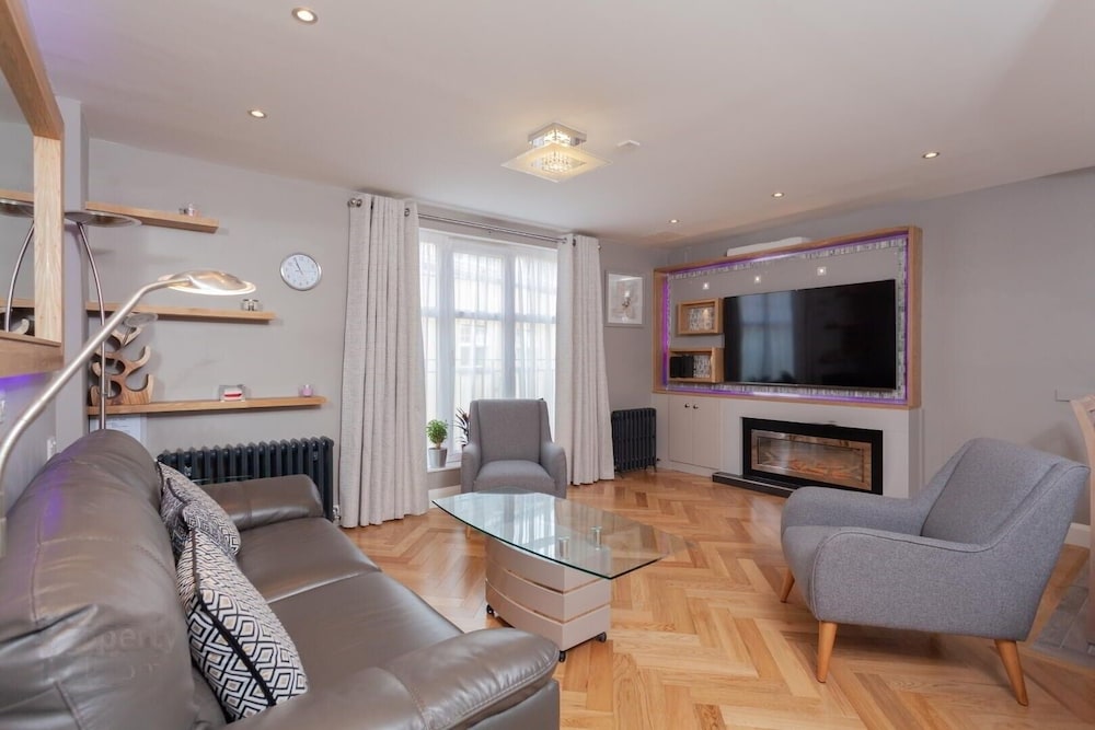 Alfred St Apartment 35/50
