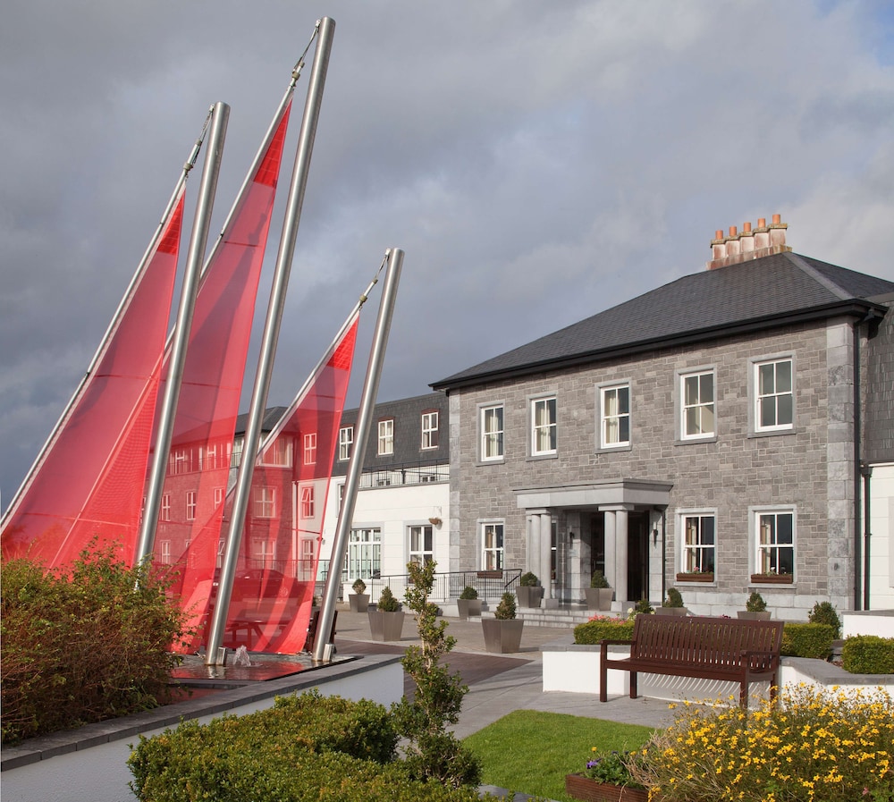 Radisson Blu Hotel and Spa Sligo 68/70
