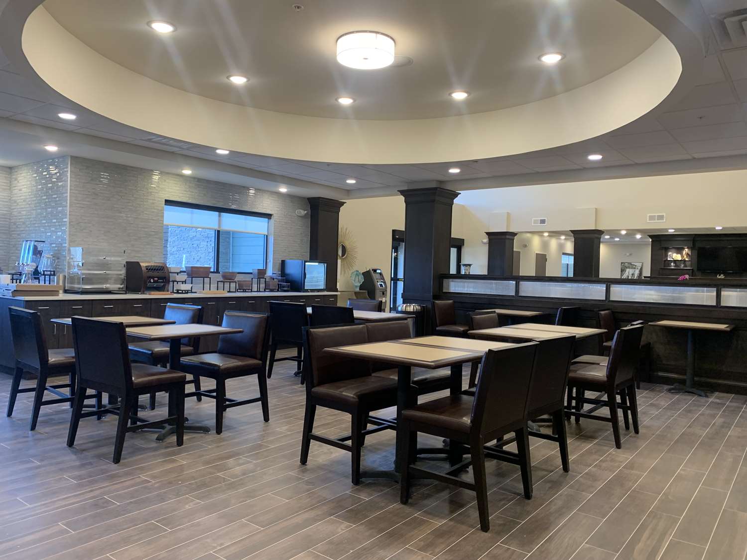 Best Western Plus Horseheads Inn Suites 17/19