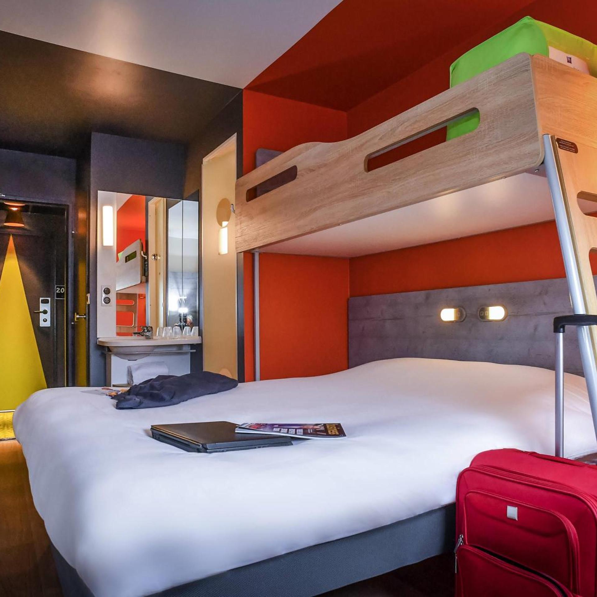 Standard, Double Bed, Accessible