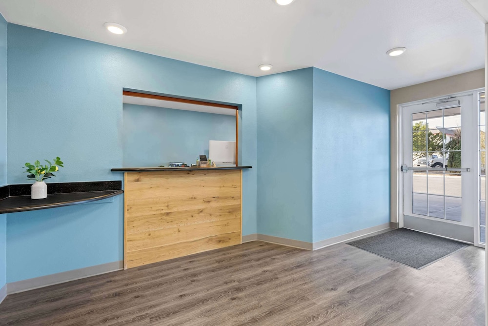 WoodSpring Suites Hobbs 9/36