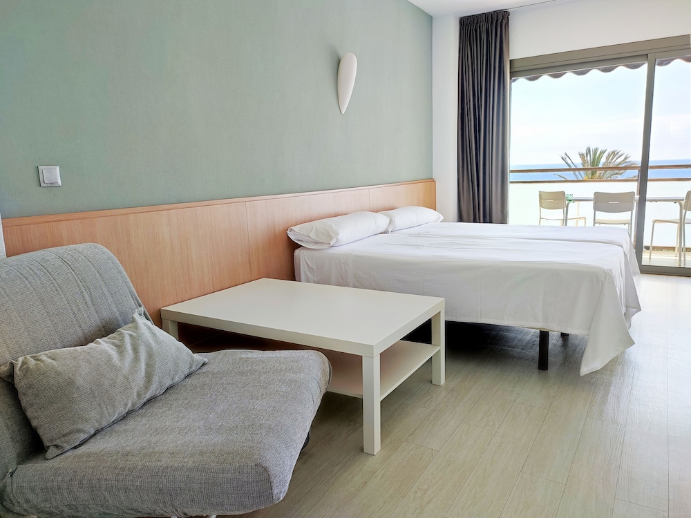 Apartamentos Atlantida 25/70
