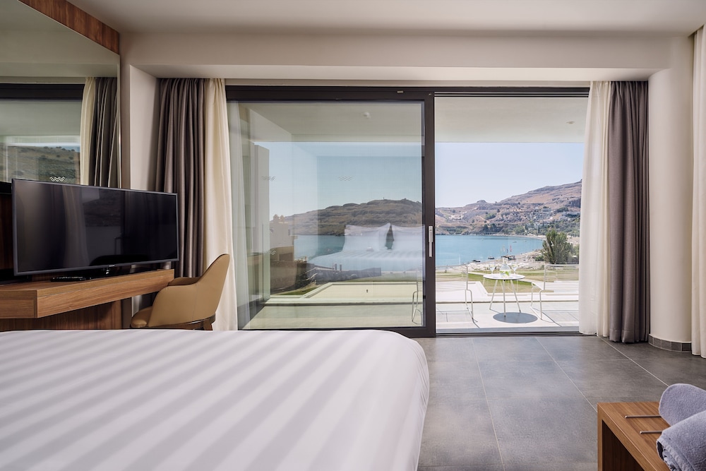 Lindos Grand Resort and Spa - Adults Only 11/50