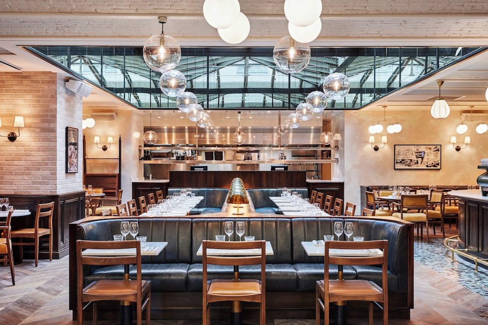 The Hoxton Paris 52/65