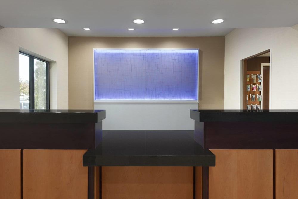 Fairfield Inn & Suites Hartford Manchester 6/29