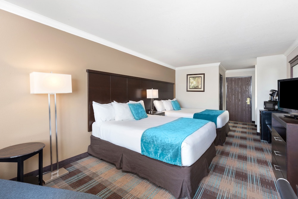 Inn At Moses Lake 5/28