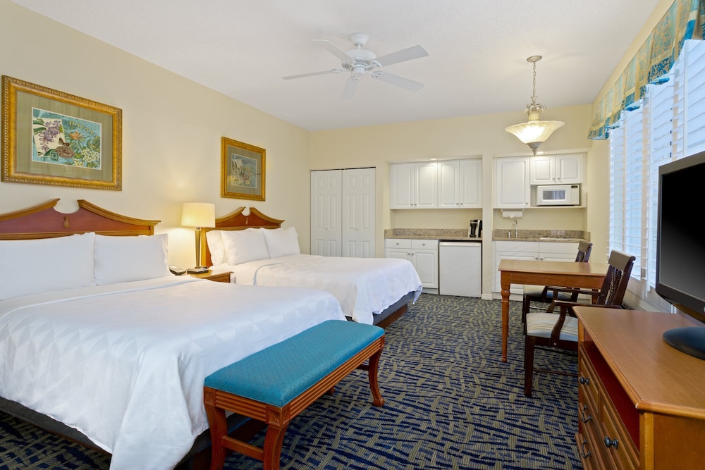 Holiday Inn & Suites Clearwater Beach S-harbourside 44/130