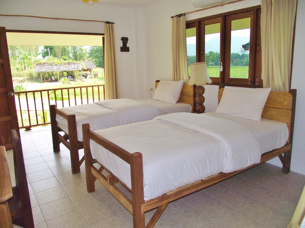 Country Retreat 24/74