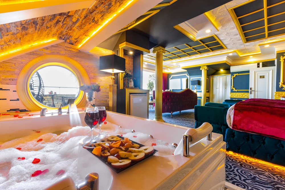 Andalouse Otel 37/49