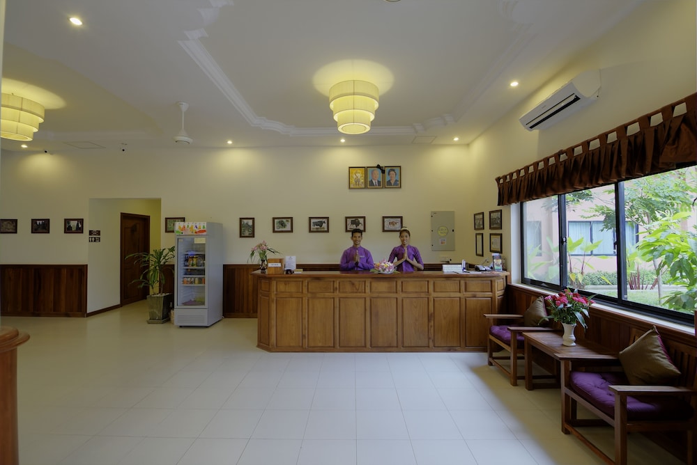 Kouprey Hotel 8/71