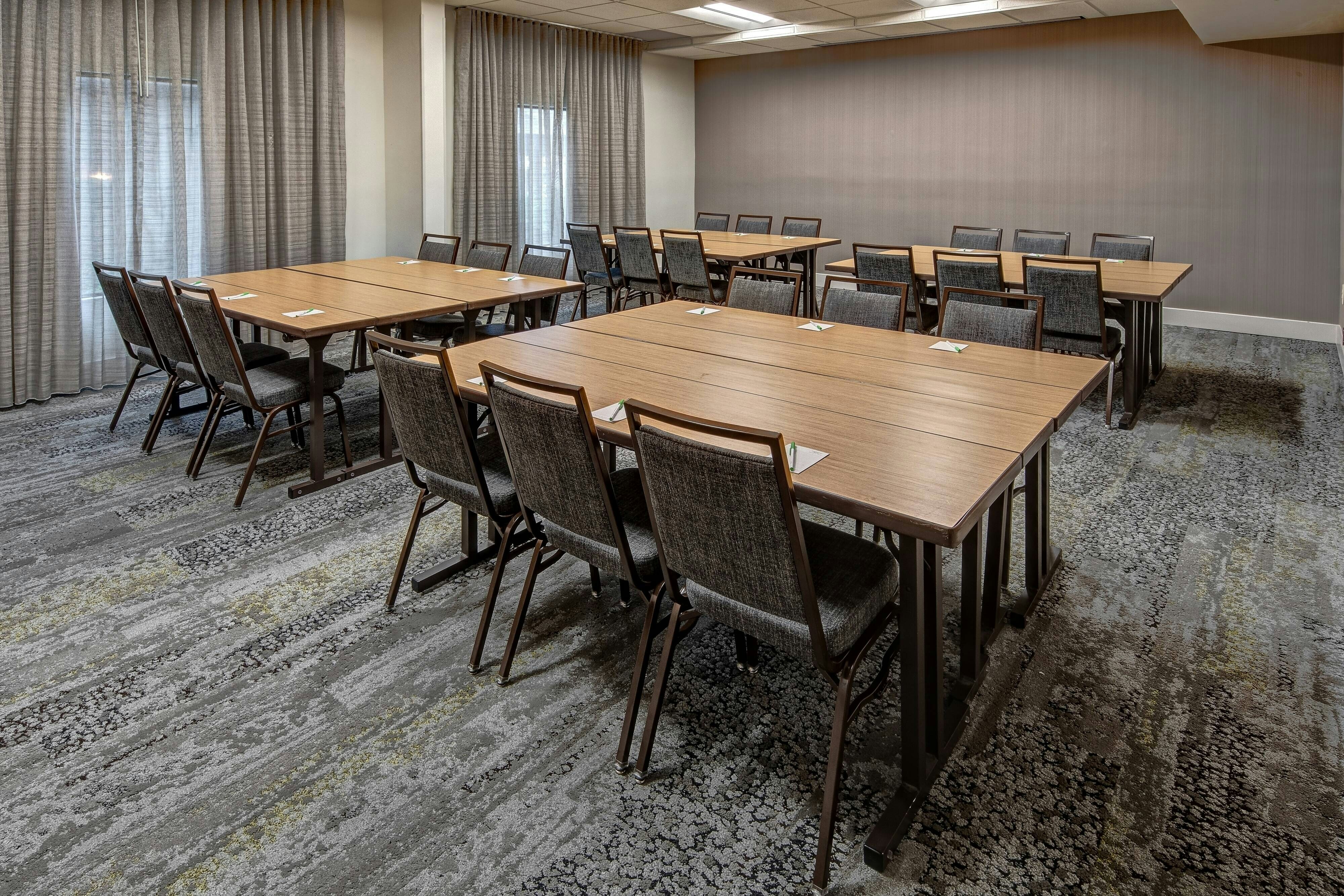 Courtyard By Marriott Vanderbilt-West End 18/21