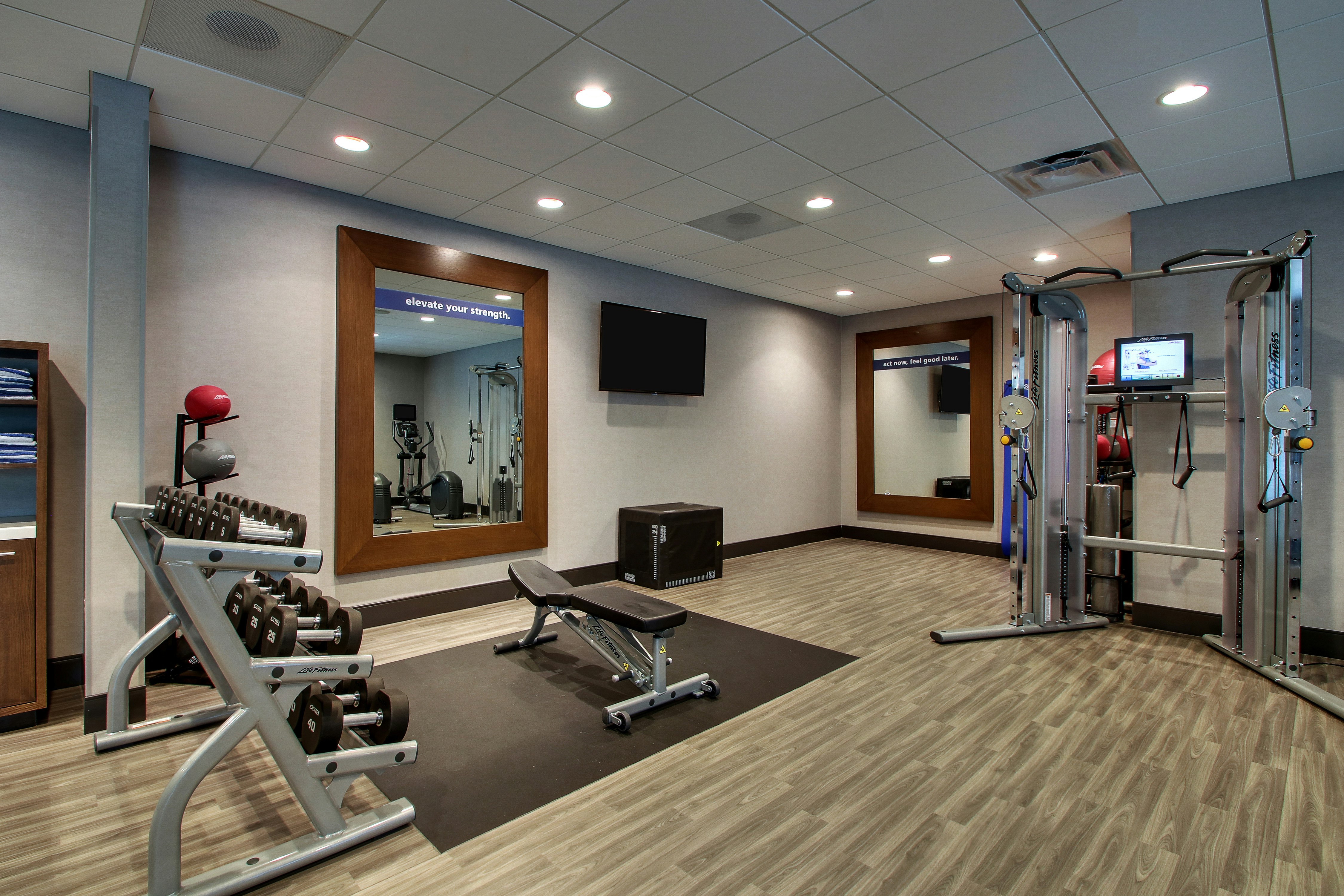 Hampton Inn And Suites Southport 30/56