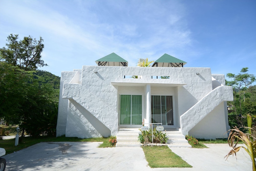 Khun Khao Tamnan Prai Resort 10/78
