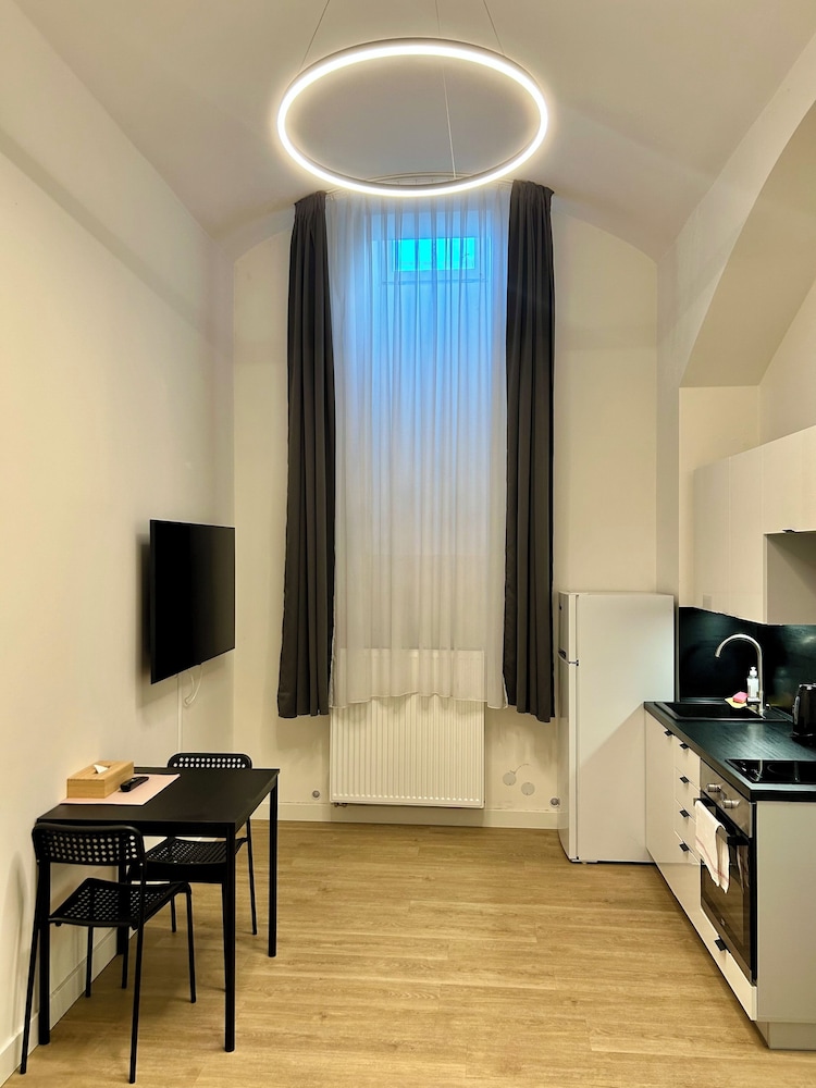 Figaro Suites 29/43