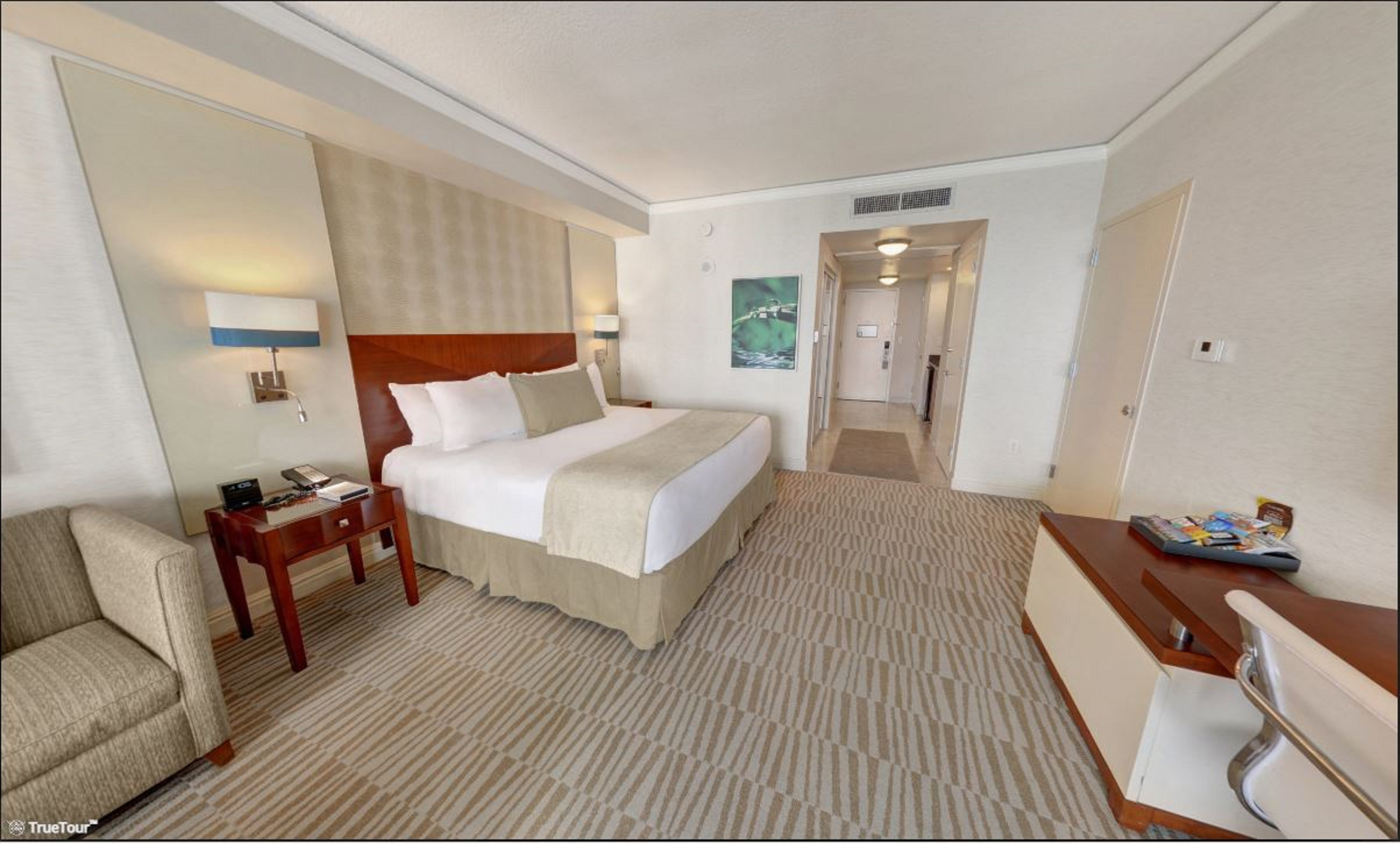 junior suite king bed - ocean view