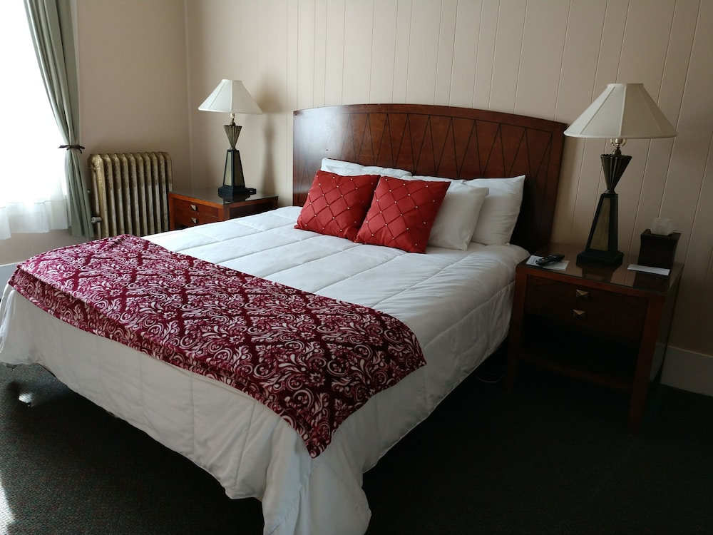 Hotel Wayne 22/44