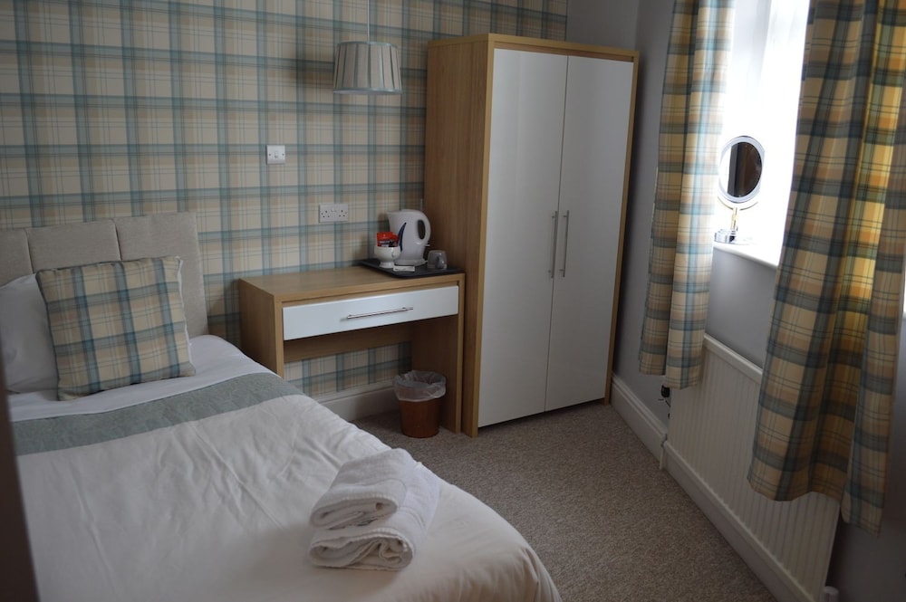Dukes Folly Hotel 20/49