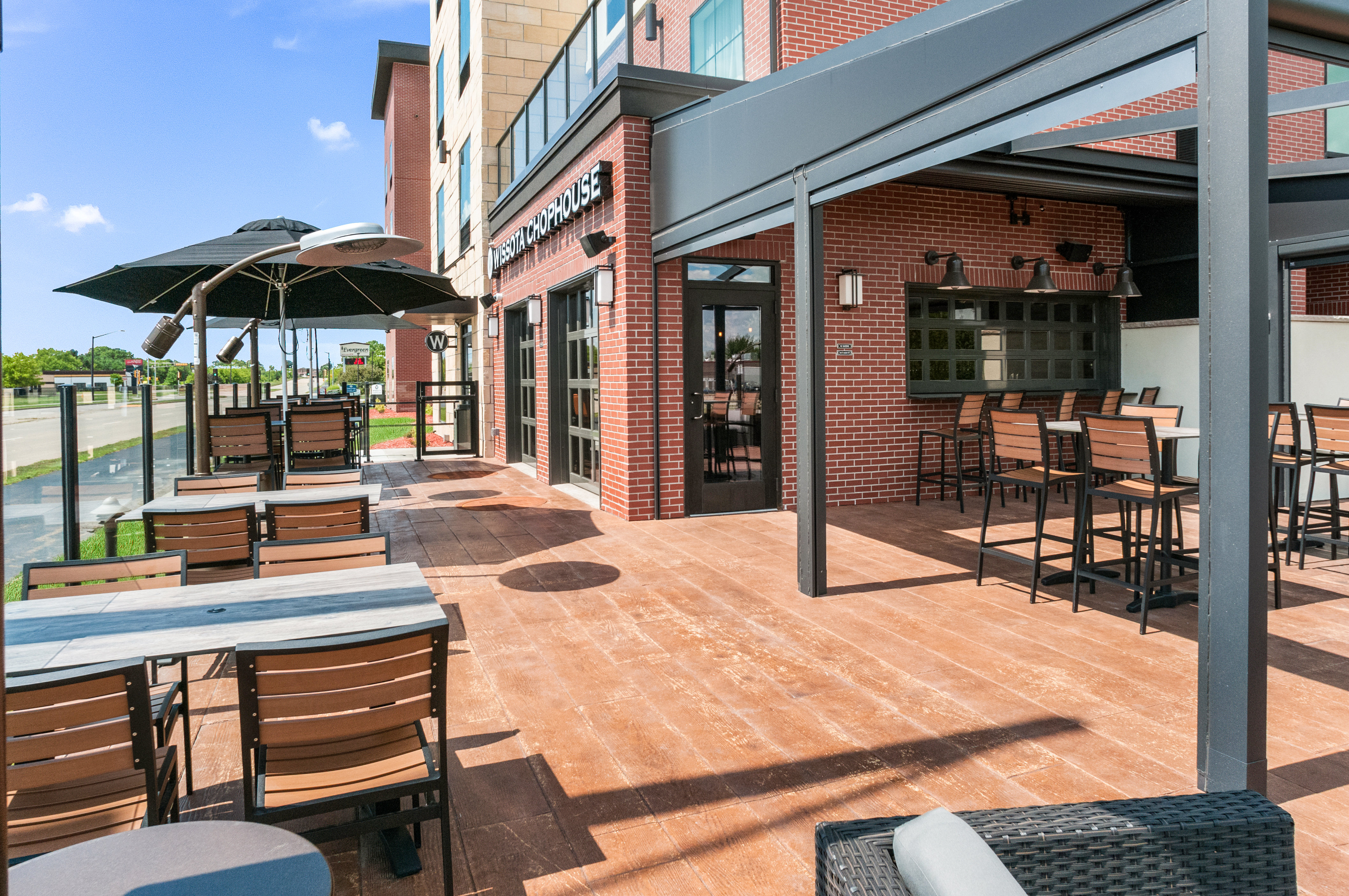 Cobblestone Hotel & Suites - Appleton International Airport 56/62