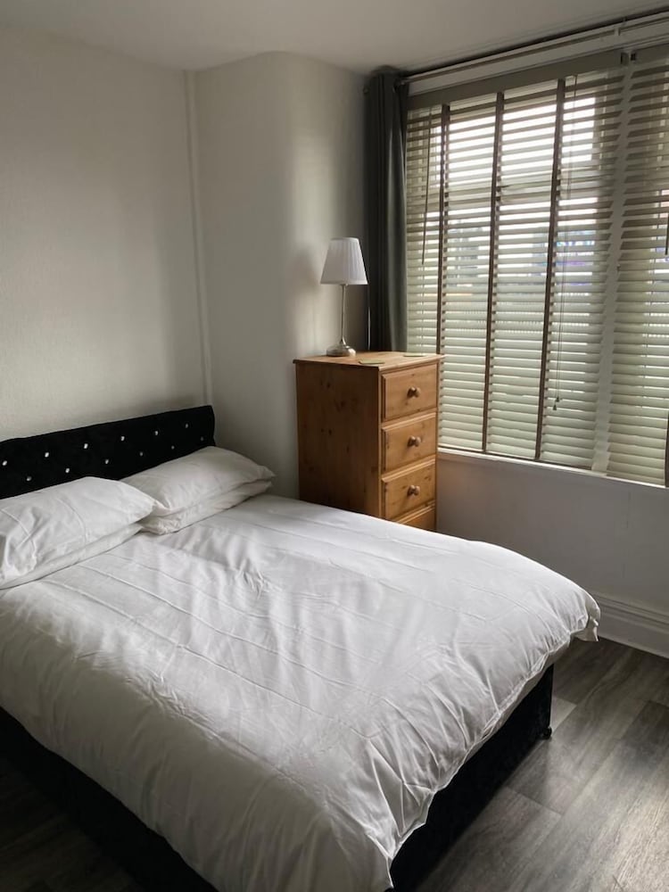 Quality Accommodation 11/50