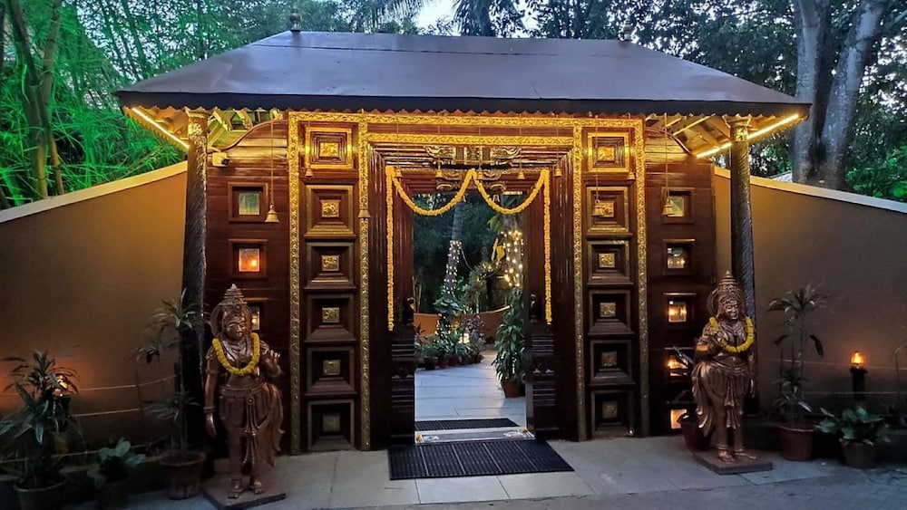 HOYSALA VILLAGE RESORT 3/50